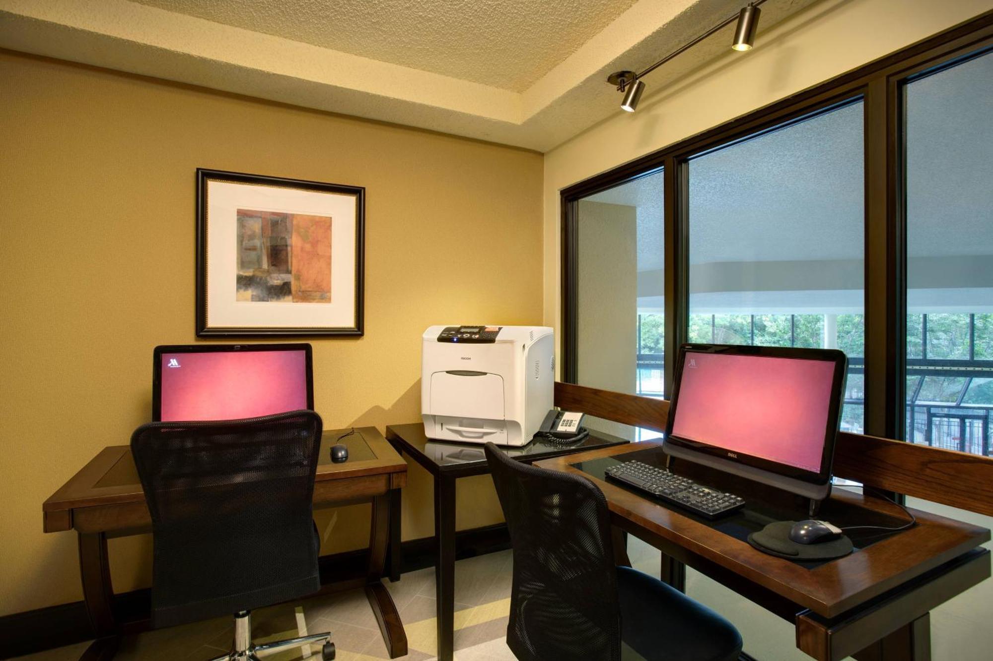 Greensboro-High Point Marriott Airport מראה חיצוני תמונה