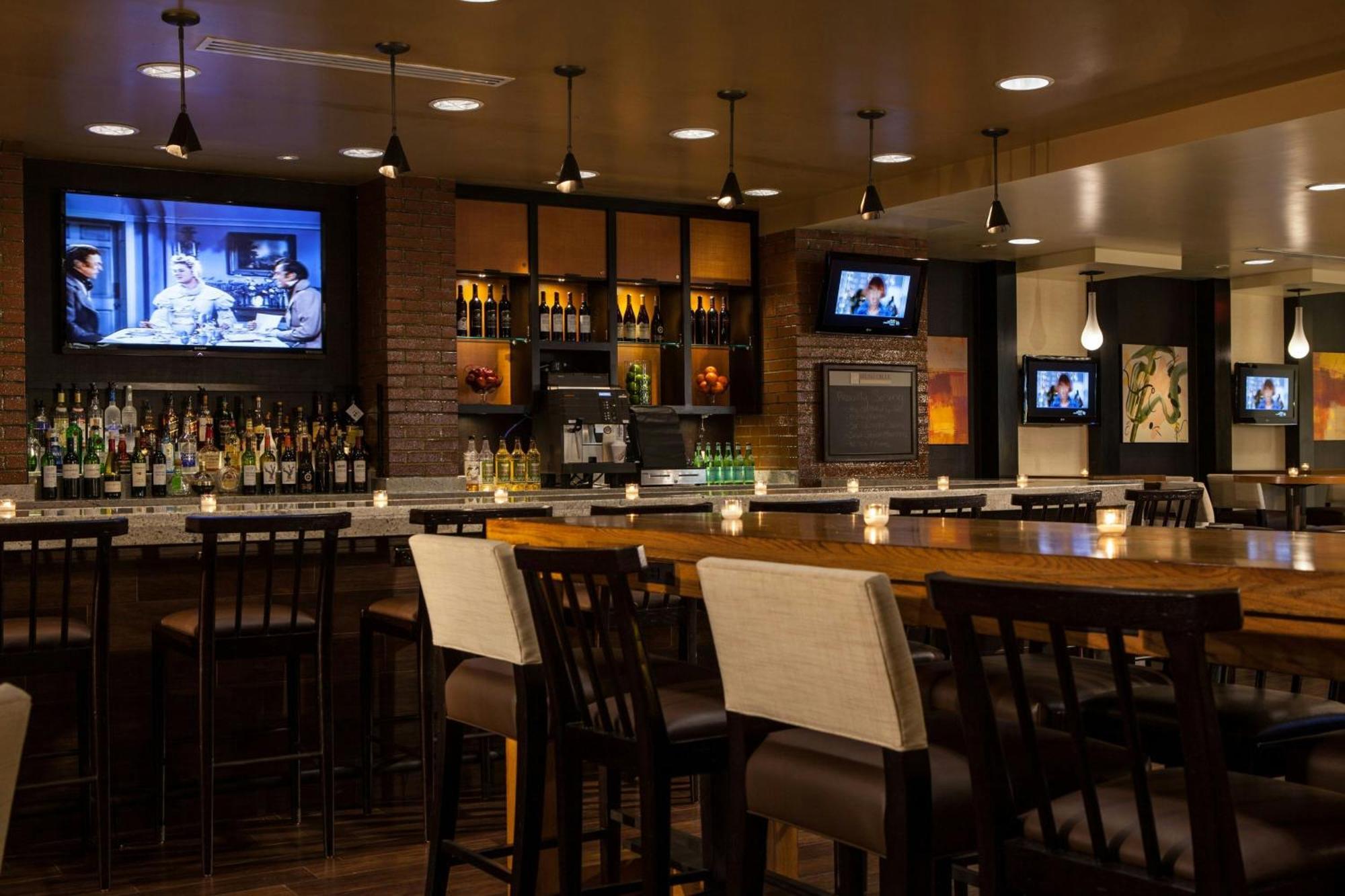Greensboro-High Point Marriott Airport מראה חיצוני תמונה