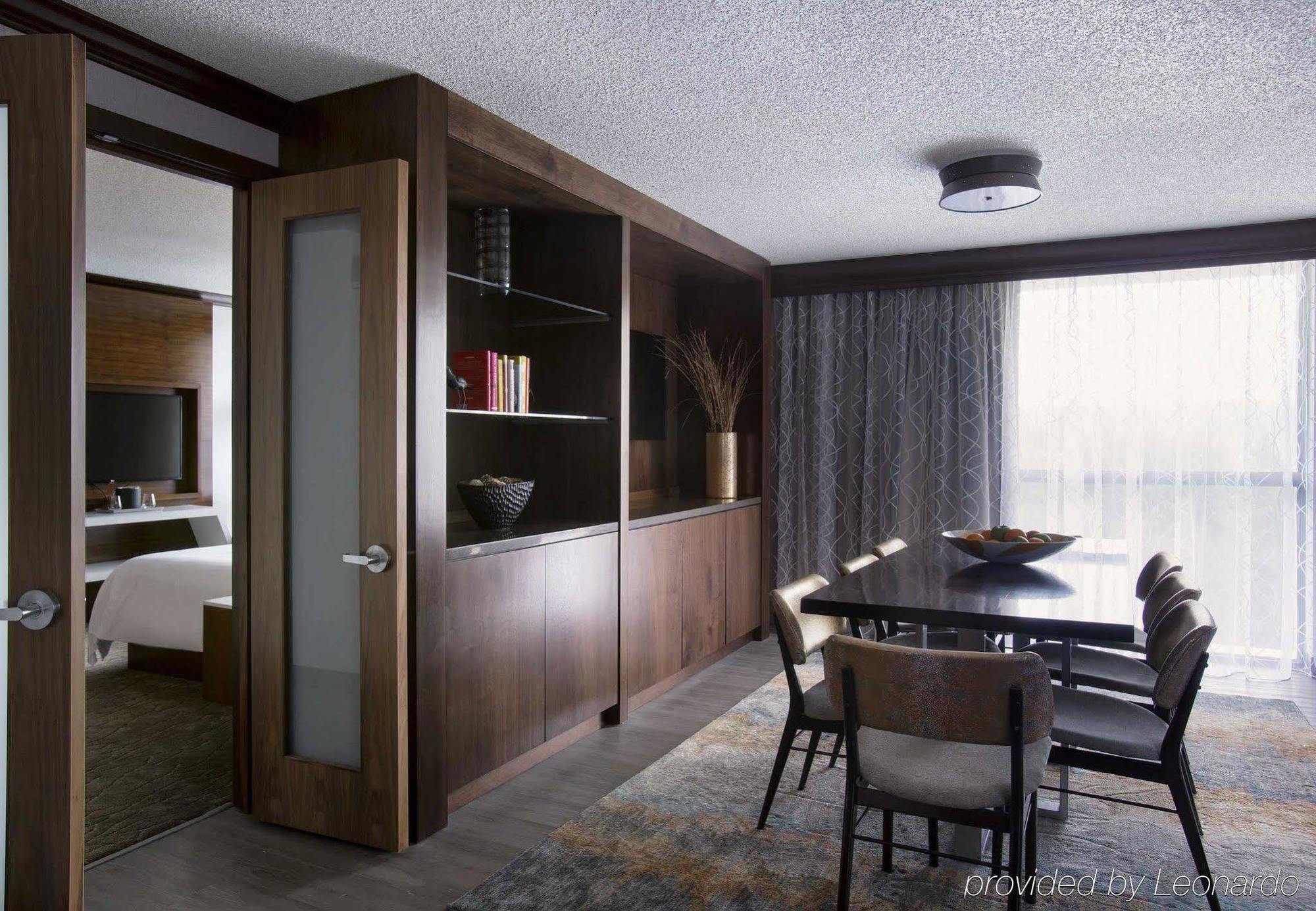 Greensboro-High Point Marriott Airport מראה חיצוני תמונה